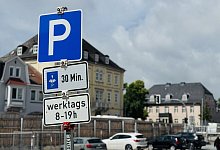 Parkplatz - 2 - Raphael Bartling