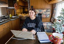 Paderborn, 13. Dezember 2024: Anna-Celine Rautenberg aus Geseke ist Musicaldarstellerin beim Paderborner Weihnachtscircus - 1 - Niklas Tüns