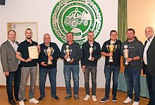 nic9170b - 1 - Nicole Ellerbrake