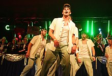 nic_3344b - 1 - Nicole Ellerbrake