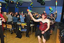 nic_1085b - 1 - Nicole Ellerbrake