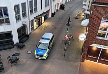 Polizei in der Gütersloher Innenstadt - 1 - Patrick Menzel