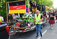 Festumzug in W&uuml;sten - 1 - Nicole Ellerbrake