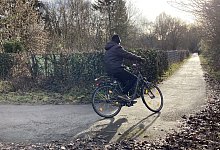 Radweg "An den Gleisen" - 1 - Nico D&uuml;llmann