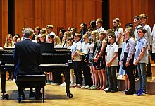 nic_4317b - 1 - Nicole Ellerbrake