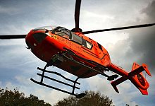 jone0245-hubschrauber - 1 - Sarah Jonek