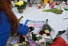 Zehnter Jahrestag der islamistischen Terroranschläge in Paris - Emma Da Silva/AP/dpa