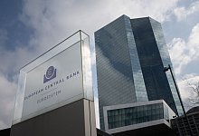 EZB - Boris Roessler/dpa