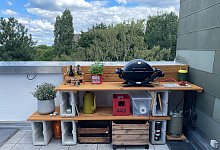 Selbstgebaute Grillstation - DIY Academy/dpa-tmn