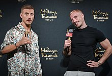 Comedian Lobrecht präsentiert Wachsfigur bei Madame Tussauds - Jens Kalaene/dpa