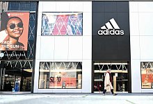Adidas zahlt doch Miete - Foto: Arne Dedert/dpa