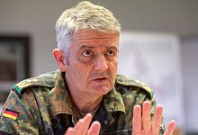 Interview mit General Sollfrank - Christophe Gateau/dpa