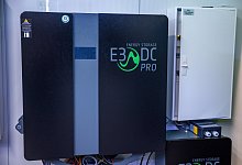 Ein Stromspeicher für Elektroenergie aus privaten Solaranlagen - Jens Büttner/dpa