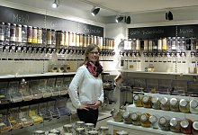 Bio-Verk&auml;uferin Meike Schulzig - Foto: Kristin Kruthaup/dpa-tmn