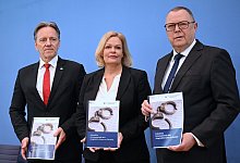 Polizeiliche Kriminalstatistik 2023 - Britta Pedersen/dpa