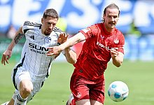 1. FC Kaiserslautern - FC Schalke 04 - Uwe Anspach/dpa