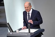 Bundeskanzler Olaf Scholz spricht in der Generaldebatte im Bundestag. - Michael Kappeler/dpa