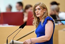 Tessa Ganserer im Bayerischen Landtag - Foto: Tobias Hase/dpa