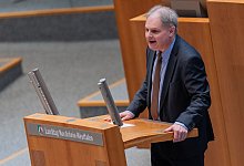 Landtag NRW - Beratungen des Haushaltsgesetzes - Rolf Vennenbernd/dpa