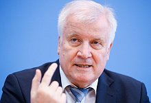 Horst Seehofer - Foto: Hannibal Hanschke/Pool/Reuters/dpa