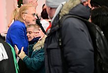Weihnachtsfeier f&uuml;r Berliner Obdachlose - Sebastian Christoph Gollnow/dpa