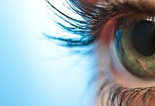 Ein offenes Auge - Foto: Andrea Warnecke/dpa-tmn