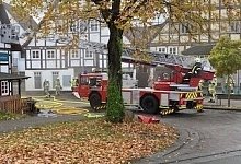 20251022_zimmerbrand - 1 - Feuerwehr Lügde