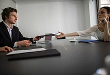 Vorstellungsgespr&auml;ch - Klaus-Dietmar Gabbert/dpa-tmn