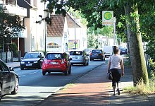 Angriff auf die Sexualität: An dieser Haltestelle an der Brockhäger Straße wurde ein schwuler Mann mit Eiern beworfen. - Michael Schuh