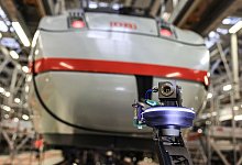 Deutsche Bahn automatisiert ICE-Instandhaltung - Oliver Berg/dpa