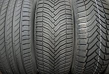 Reifenprofile im Vergleich - Robert Günther/dpa-tmn