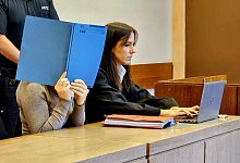 Mutter tötet Baby - Janet König