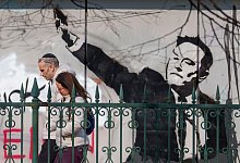 Elon-Musk-Graffito in Bukarest - Andreea Alexandru/AP/dpa