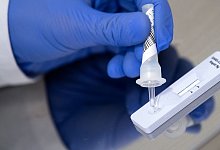 Corona-Schnelltest - Foto: Sven Hoppe/dpa/dpa-tmn