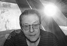 Klaus Schulze ist tot. Der Elektronik-Pionier starb im Alter von 74 Jahren. - SPV Recordings/dpa