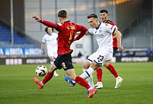 03.11.2024, xavx, Fussball 3.Liga, SV Wehen Wiesbaden - Arminie Bielefeld emspor, v.l. Nick Bätzner (SV Wehen Wiesbaden) - IMAGO/Jan Huebner