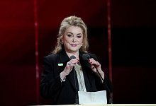 Catherine Deneuve - Christophe Ena/AP/dpa