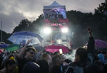 Techno-Parade «Rave The Planet» - Manuel Genolet/dpa