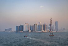 Skyline von Abu Dhabi - Sina Schuldt/dpa