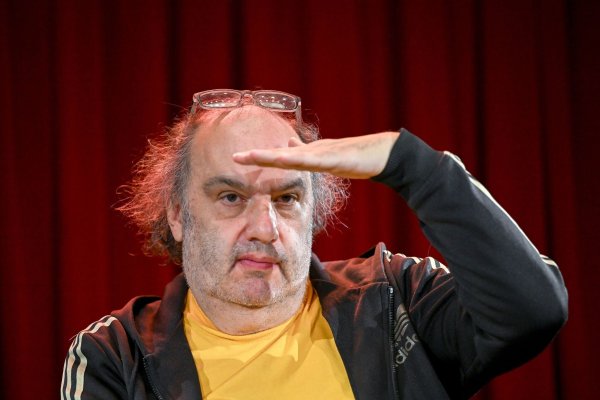 Übernimmt die Intendanz der Volksbühne: Theatermacher Matthias Lilienthal. - © Soeren Stache/dpa