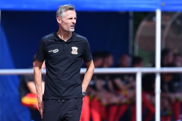 Wird neuer Schalke-Trainer: Kees van Wonderen. - © Revierfoto/dpa