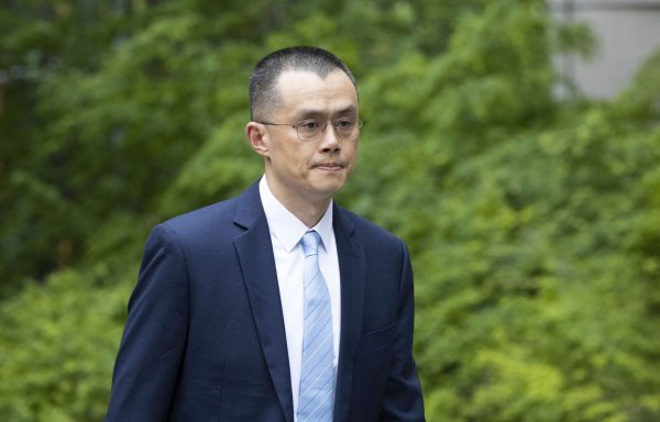 Changpeng Zhao hatte vier Monate in einem US-Gefängnis verbracht. (Archivbild) - © Ellen M. Banner/The Seattle Times/AP/dpa