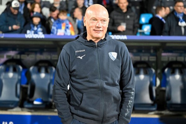 Bochums Coach Uwe Rösler hofft in Kiel auf den zweiten Sieg. (Archivbild) - © Ulrich Hufnagel/dpa