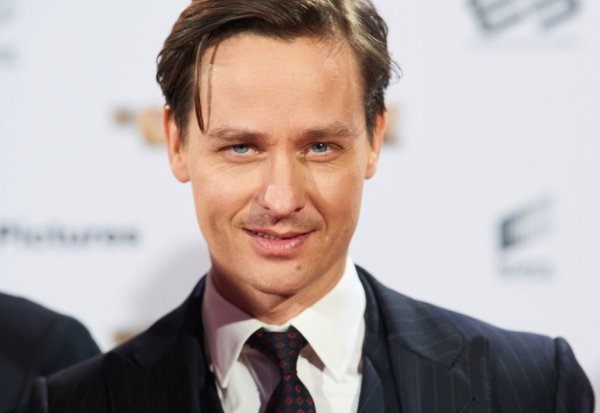 Tom Schilling - © Foto: Annette Riedl/dpa