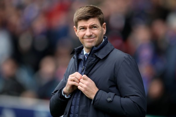 Steven Gerrard, Ex-Kapitän des FC Liverpool, lobt Dortmunds Jude Bellingham. - © Jane Barlow/PA Wire/dpa/Archivbild