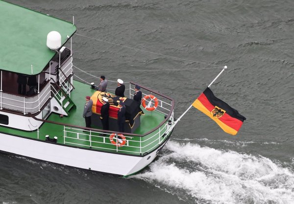 Auf dem Rhein - © Foto: Uli Deck