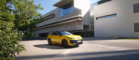 Die zweite Generation des T-Roc feiert im September auf der IAA in München Weltpremiere. - © Volkswagen AG/dpa-tmn