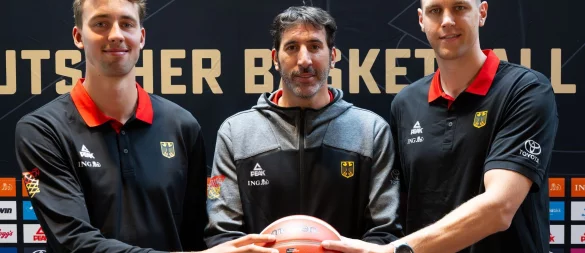 Franz Wagner, Alex Mumbru und Johannes Voigtmann in München. - © Sven Hoppe/dpa