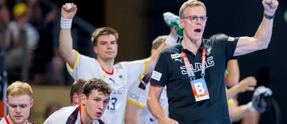 Trainer Martin Heuberger steht mit der U21-Auswahl im WM-Viertelfinale. - © Sascha Klahn/dpa