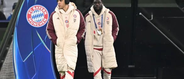 Jamal Musiala (links) und Alphonso Davies fehlen dem FC Bayern derzeit verletzt. (Archivfoto) - © Sven Hoppe/dpa